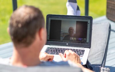 Viktig at strøm og internett fungerer på hjemmekontoret