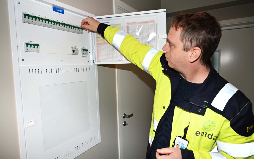 Oppdaget flere hundre feil: Ber folk ta elsjekken hjemme